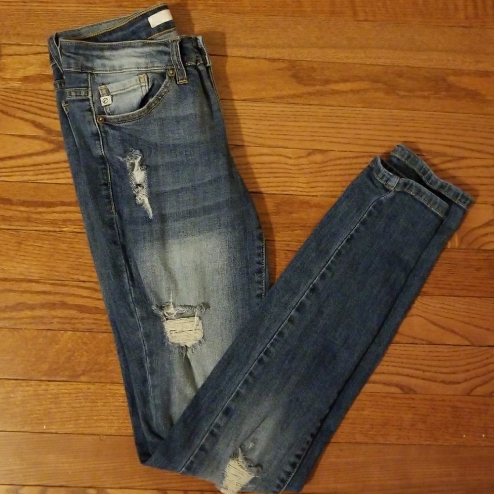 Kancan Distressed Skinny Jeans